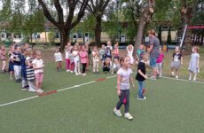 Więcej o: Wrześniowe konkurencje sportowe w ogrodzie przedszkolnym